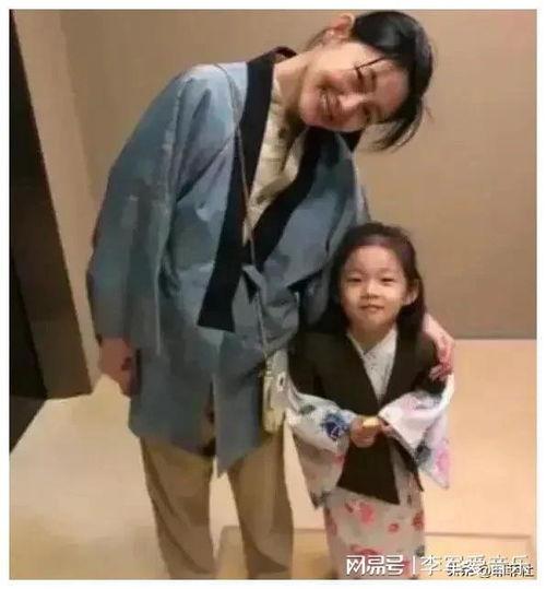 娱乐圈吃瓜吐血,吃瓜吐血事件大盘点 第3张 娱乐圈吃瓜吐血,吃瓜吐血事件大盘点 第3张