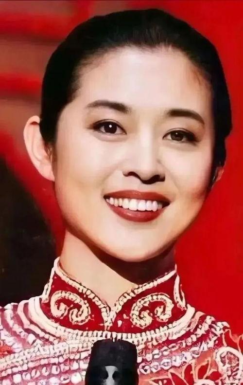 神颜女星爆料是真的吗视频,神颜女星爆料视频真实性揭秘  第1张