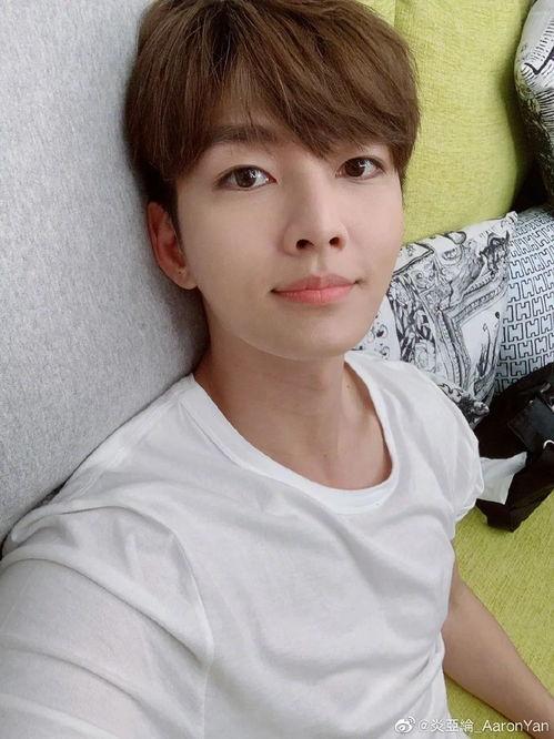 扒姨太爆料佟丽娅视频,扒姨太揭露明星幕后生活片段  第3张