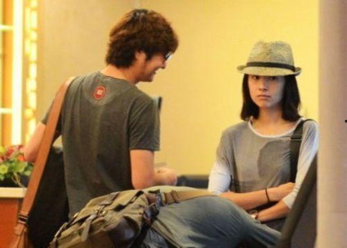 狗仔卓伟爆料娱乐圈拍到的猛料,娱乐圈惊天内幕大揭秘！  第2张