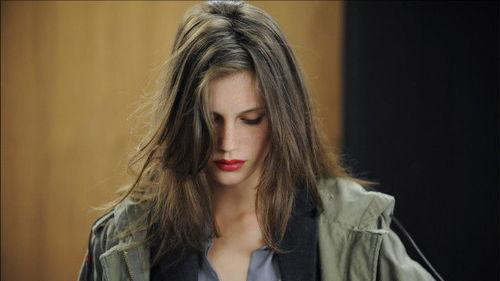 花容月貌手机在线观看,绝色佳人传奇人生在线观看  第2张