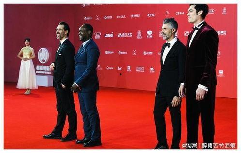 大风新闻爆料电话,揭秘行业黑幕  第1张